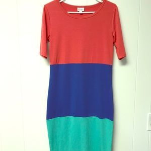 NWOT LuLaRoe Julia size Small